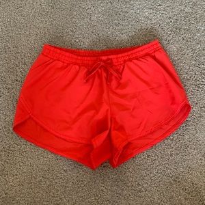Old Navy Actice Go-Dry athletic shorts